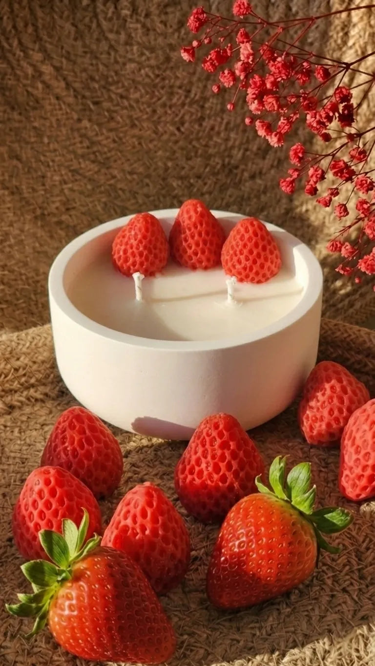 Vela Fresas con Nata